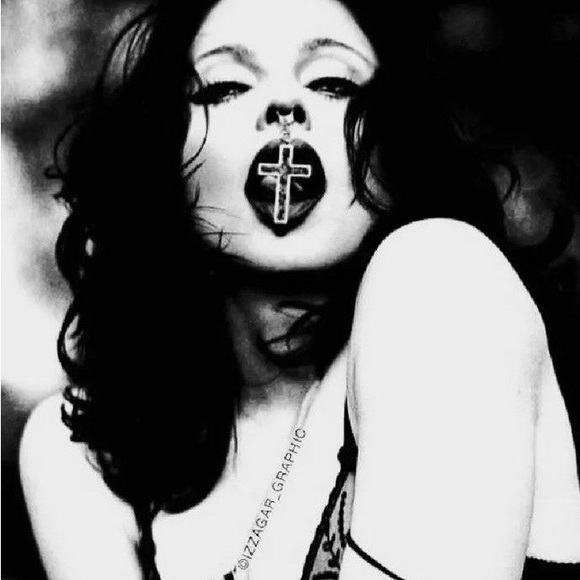_mili_goth_
